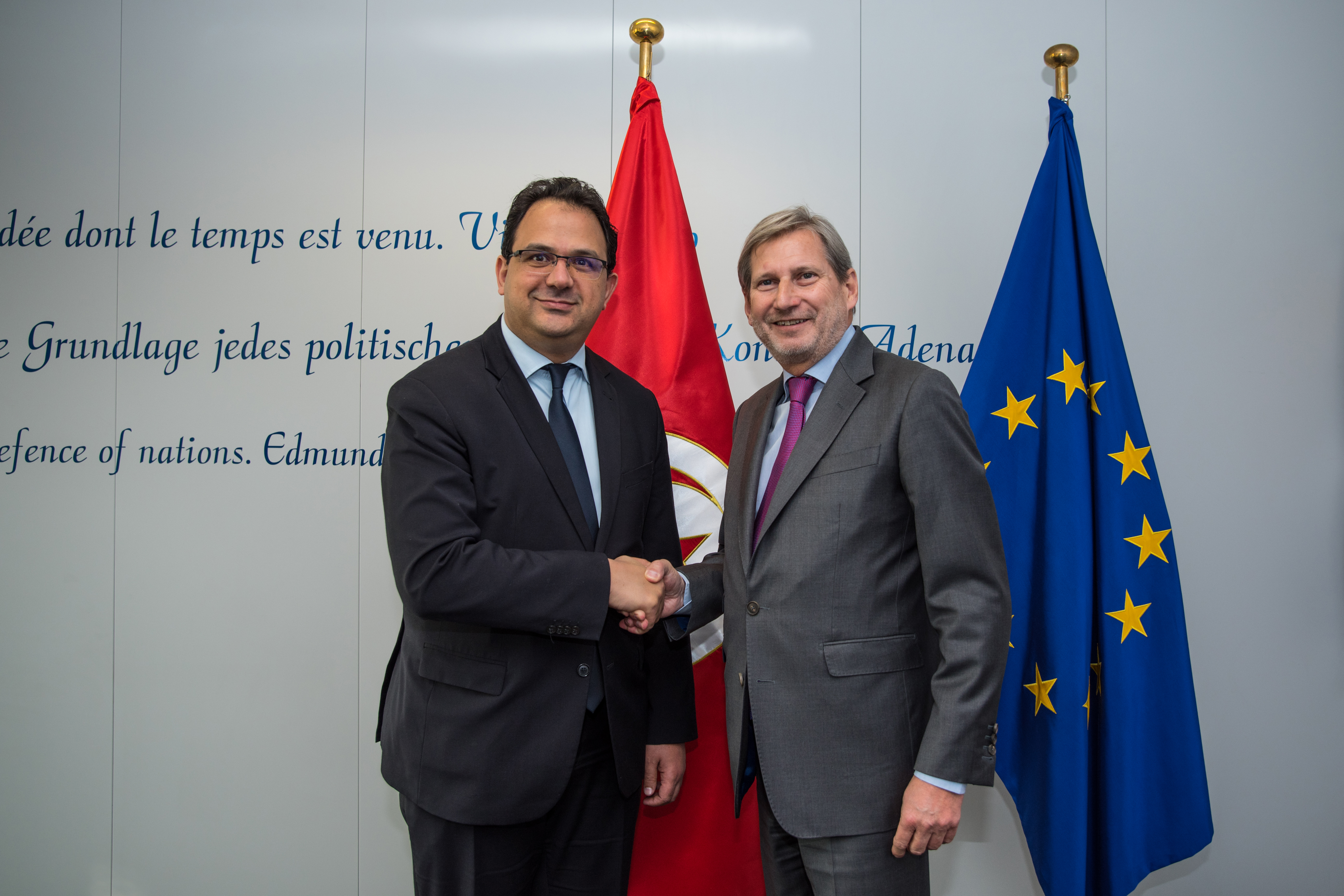 Johannes Hahn receives Zied Ladhari, Minister of Development, In